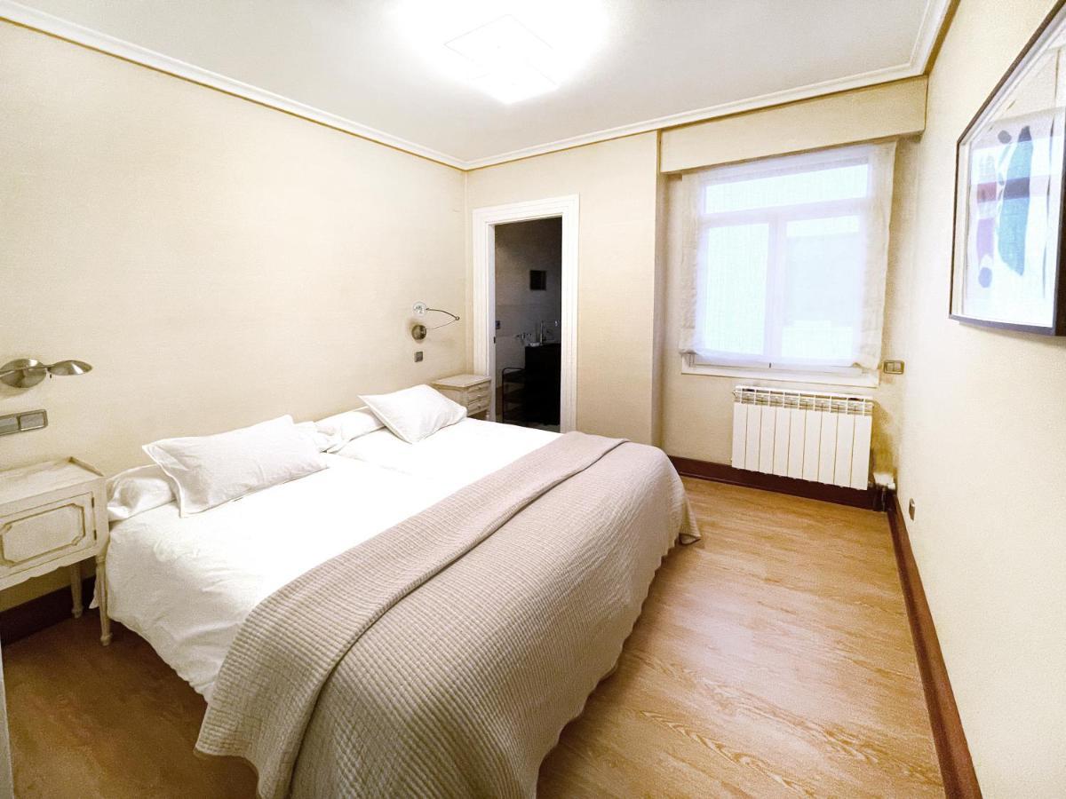 Luxury San Prudencio Vitoria Leilighet Eksteriør bilde